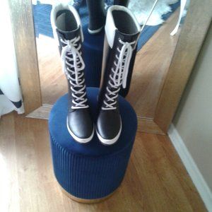 Unique  raining boots size 7 new  fashion for 2025  this season